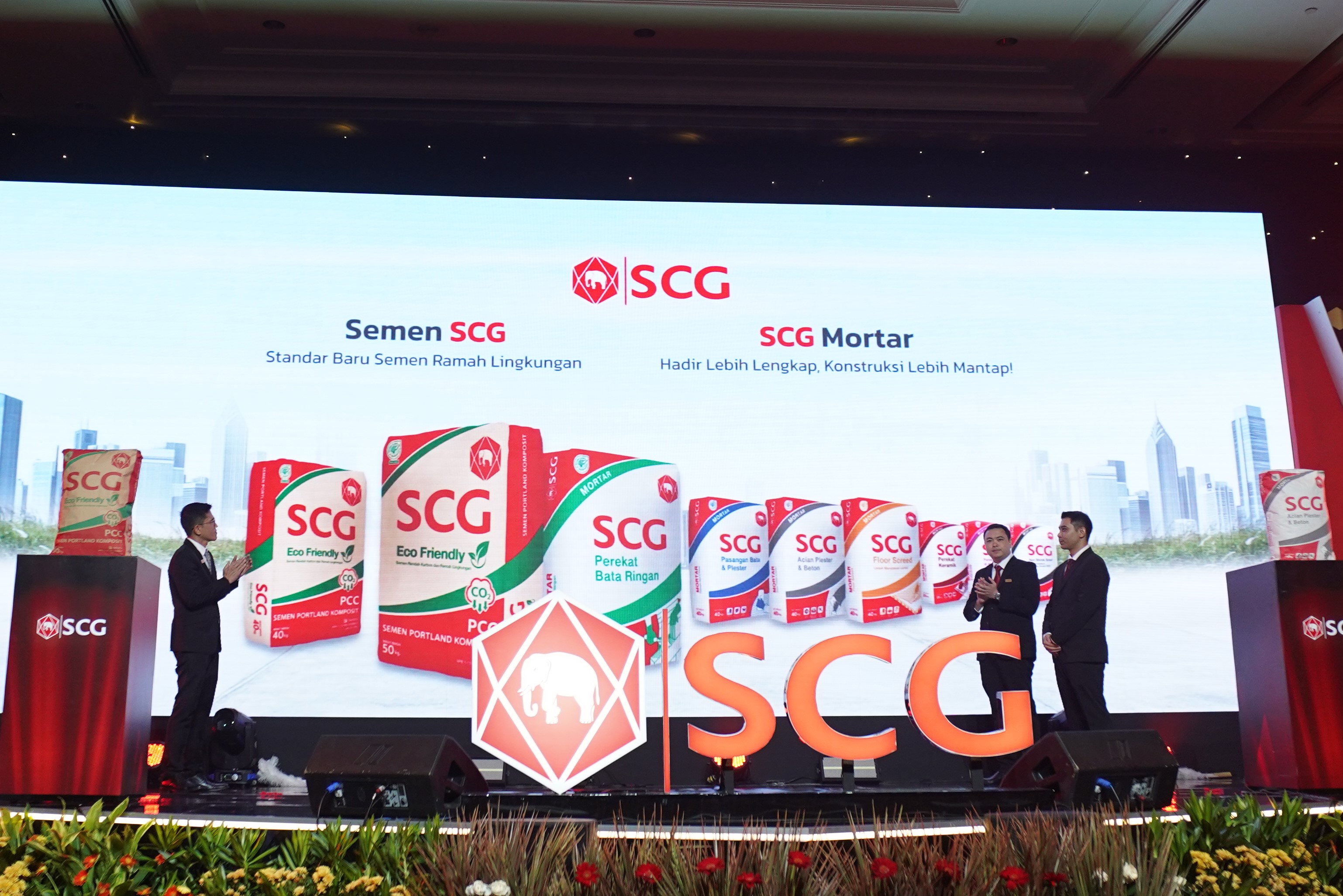 SCG Apresiasi 100 Mitra Bisnis Terbaik melalui Top 100 Awards, Dorong Masa Depan Infrastruktur Lebih Kuat
